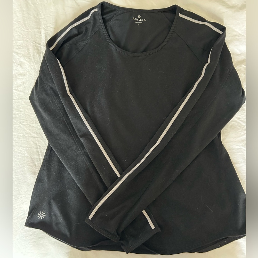 Athleta long sleeve shirt L